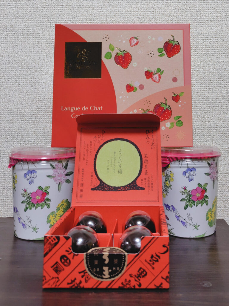 150回開催お祝い苺のお菓子